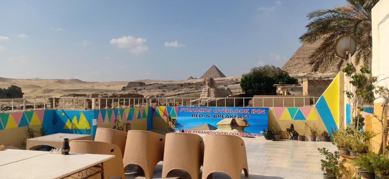Pyramids Overlook Inn Kafrat al Jabal Bagian luar foto